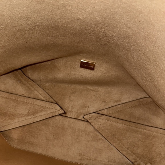 Michael Kors Junie Large Pebbled Leather Messenger Crossbody Bag - Picture 10 of 13